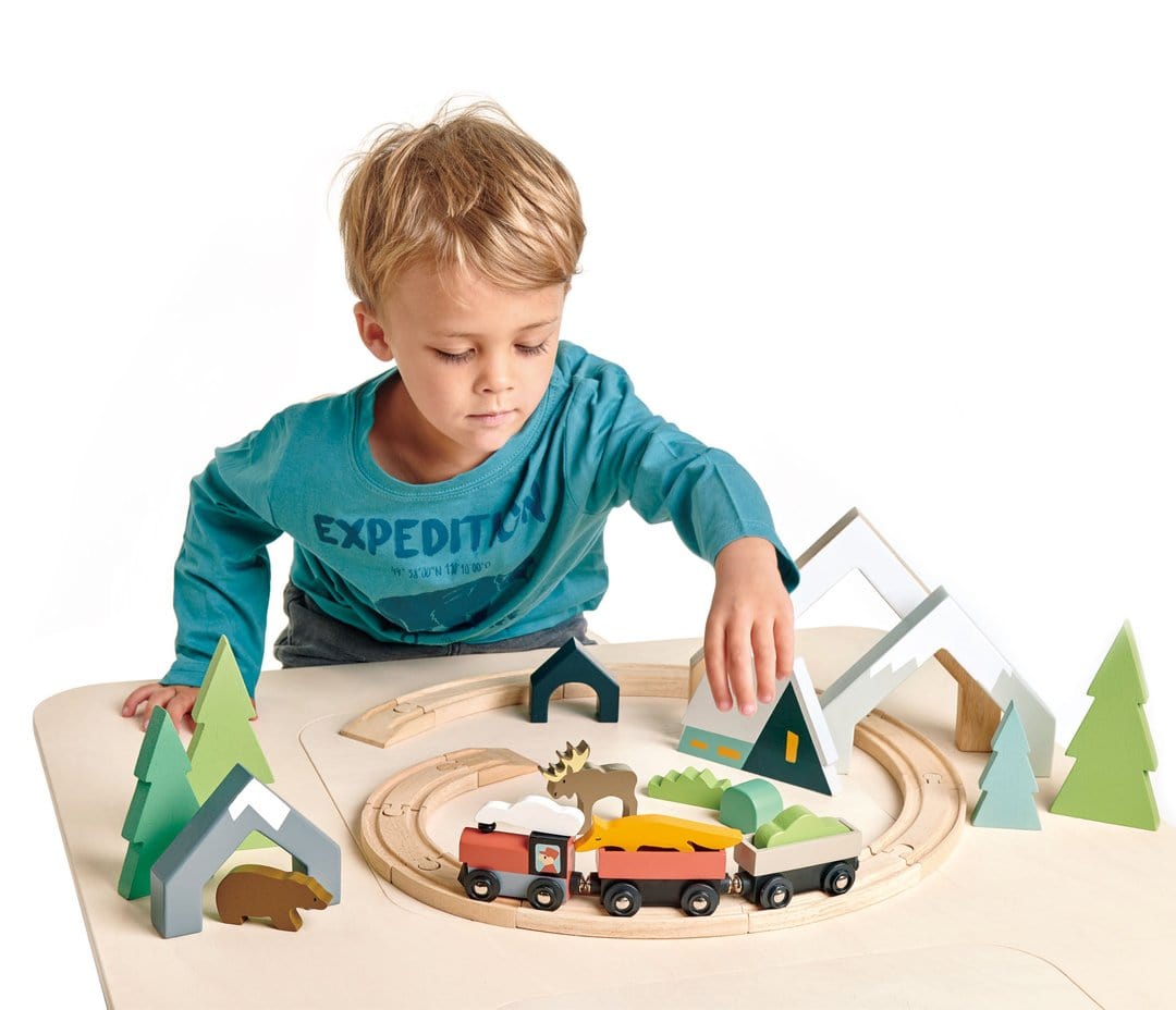 Treetops Train Set Tender Leaf Lil Tulips