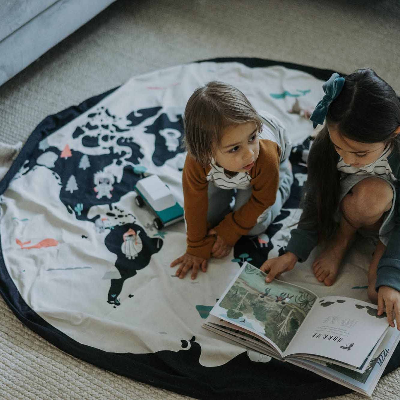Worldmap Playmat Storage Bag Play & Go Lil Tulips