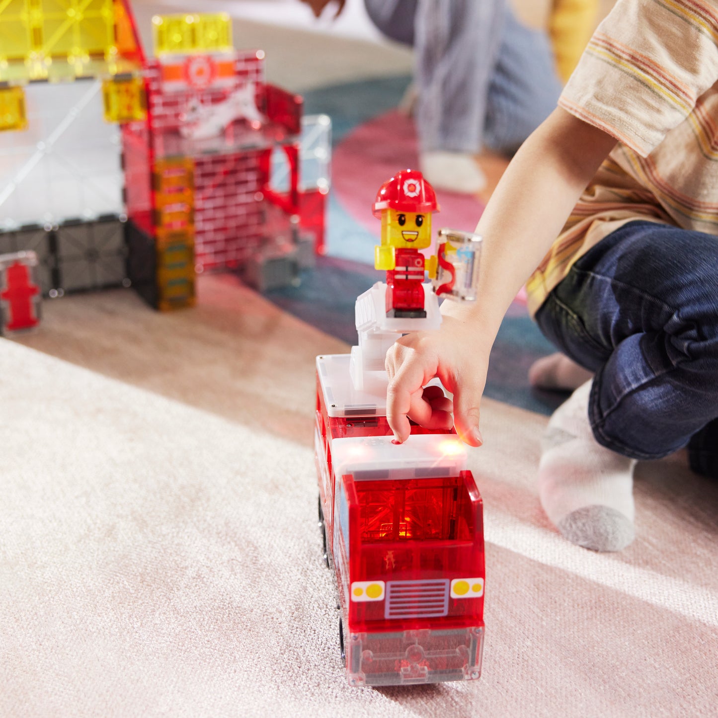 MAGNA-TILES® Fire Station