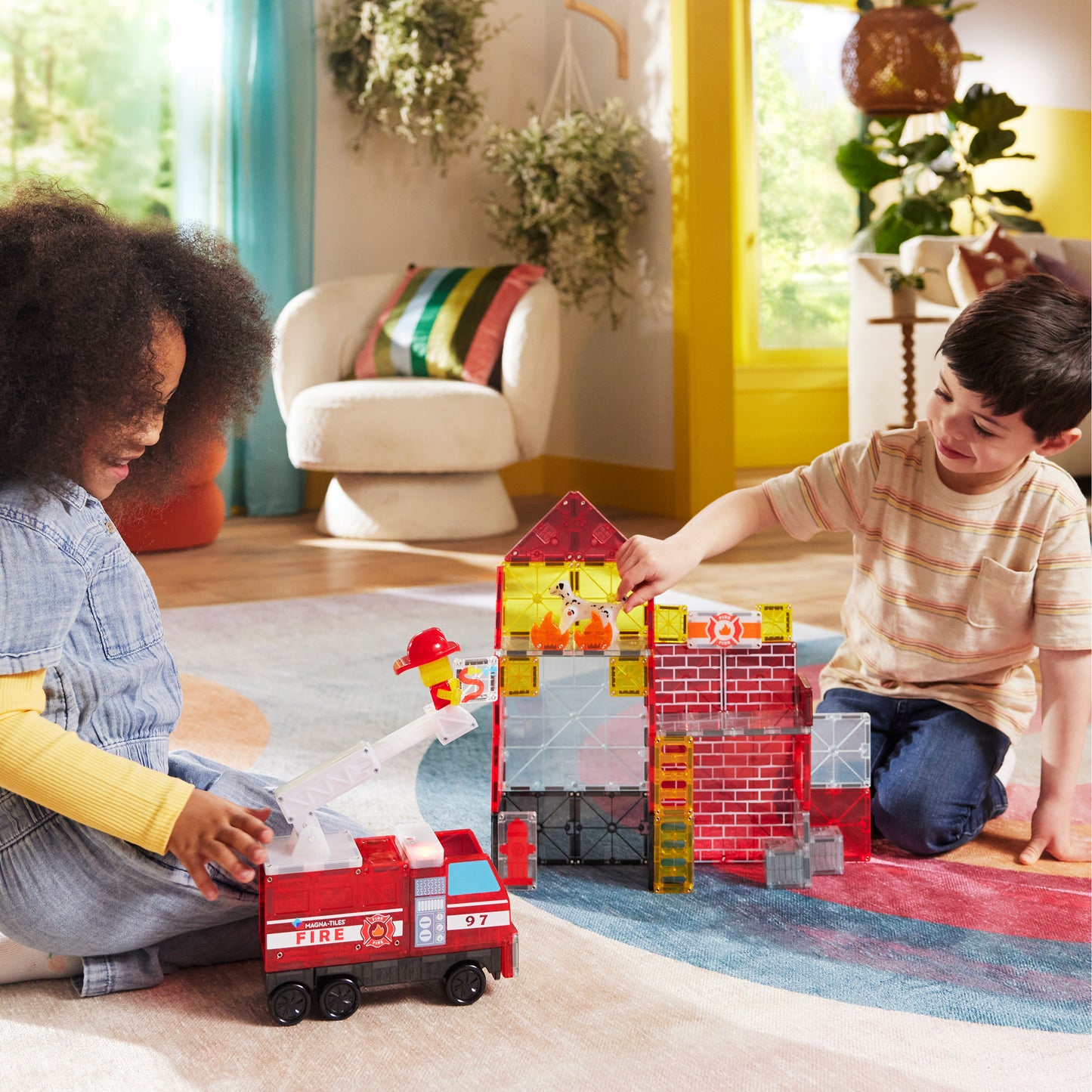 MAGNA-TILES® Fire Station