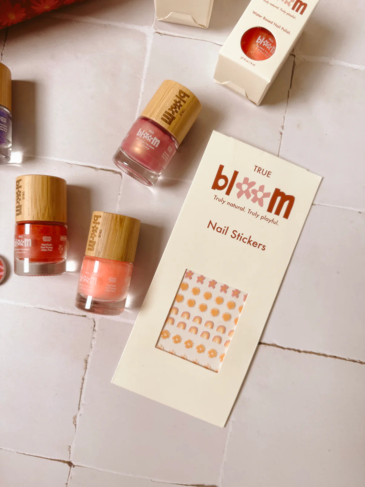 Bloom Nail Kit