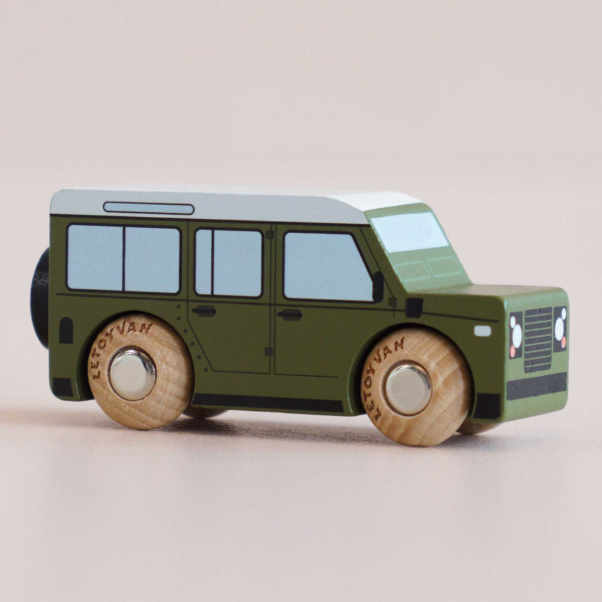 Archie Wooden Vehicle (GT150) Le Toy Van Lil Tulips