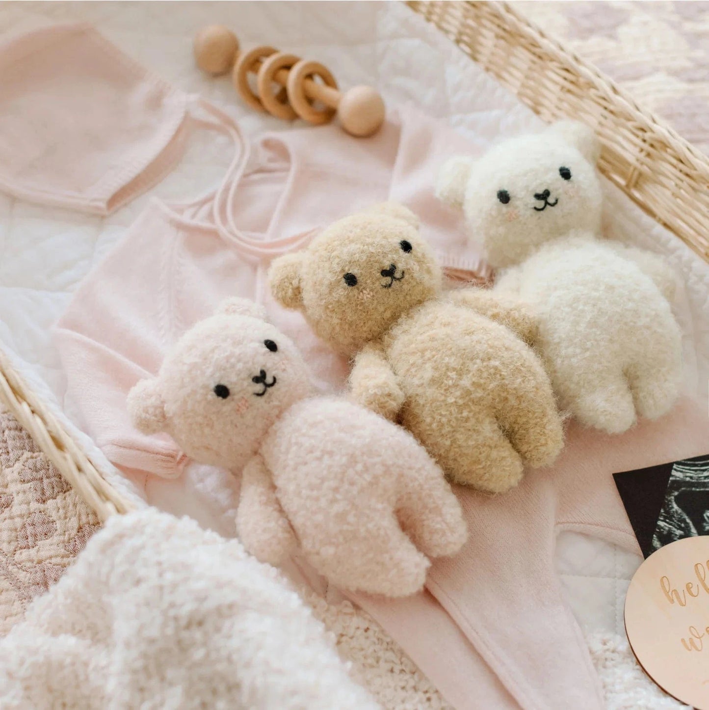 Baby Bouclé Bear Ivory Hand Knit cuddle+kind Lil Tulips