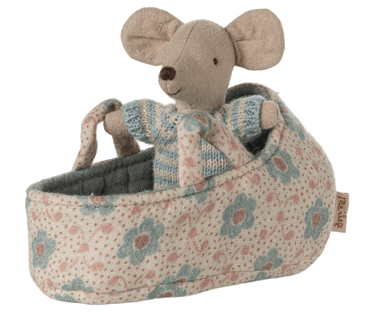 Baby mouse in carry cot - Blue Maileg Lil Tulips