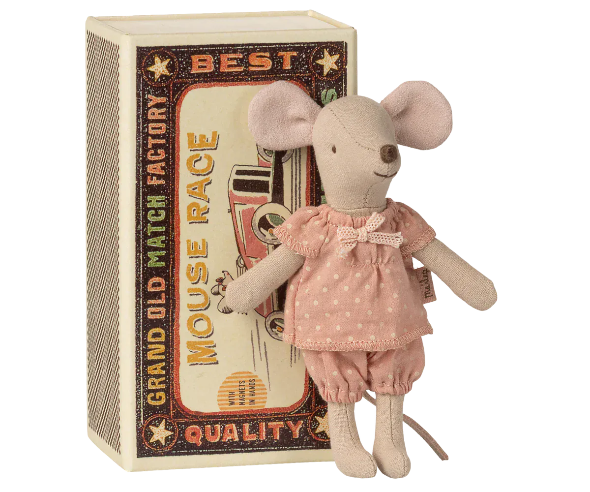 Big sister mouse in matchbox - NEW 2026 Maileg Lil Tulips