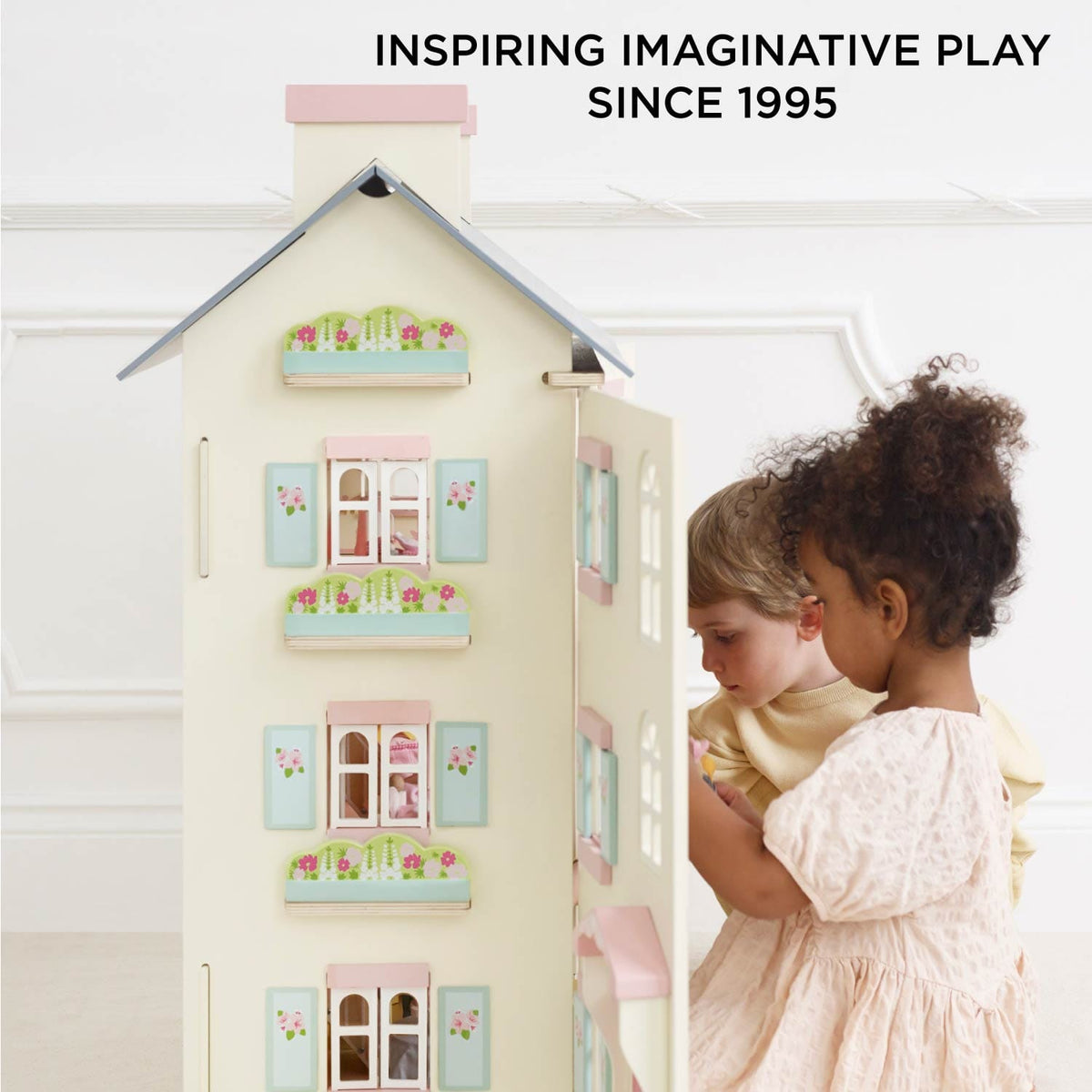 Cherry Tree Hall Wooden Dolls House Le Toy Van Lil Tulips