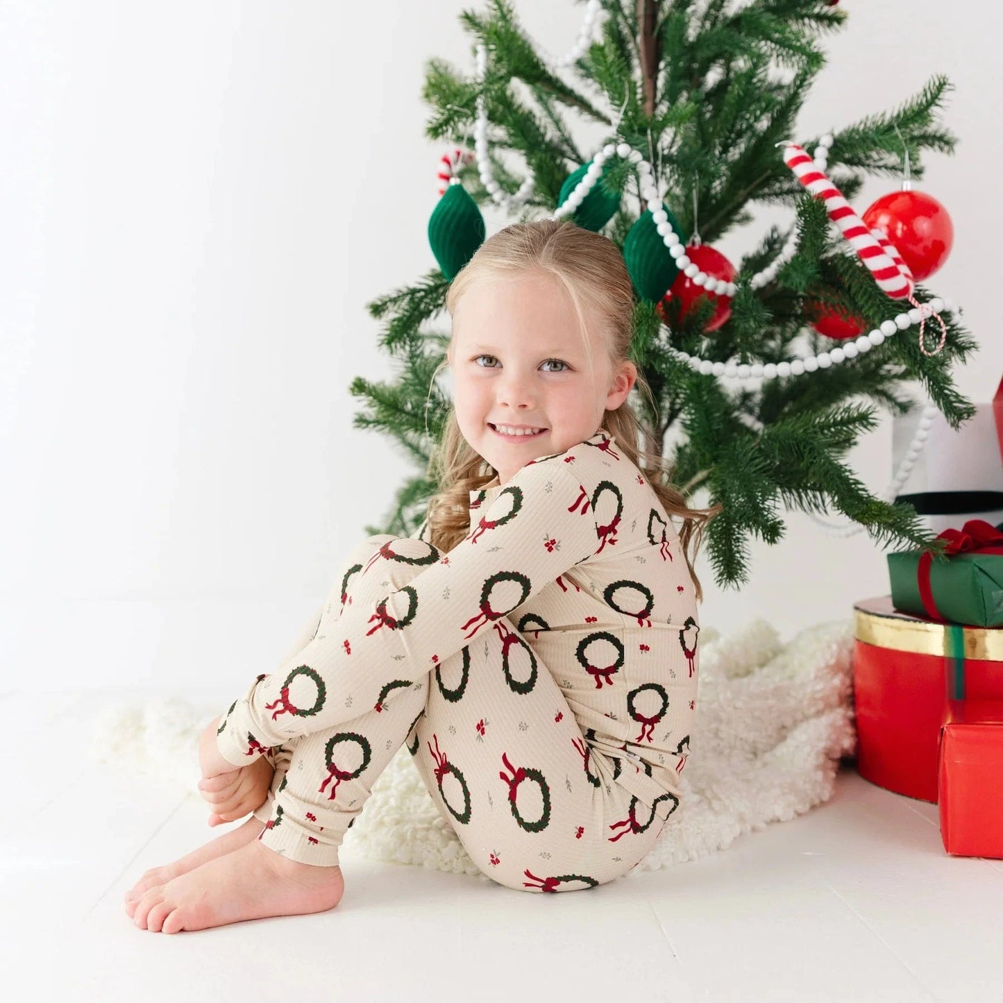 Christmas Wreaths Small Ribbed Two-Piece Set Brave Little Ones Lil Tulips