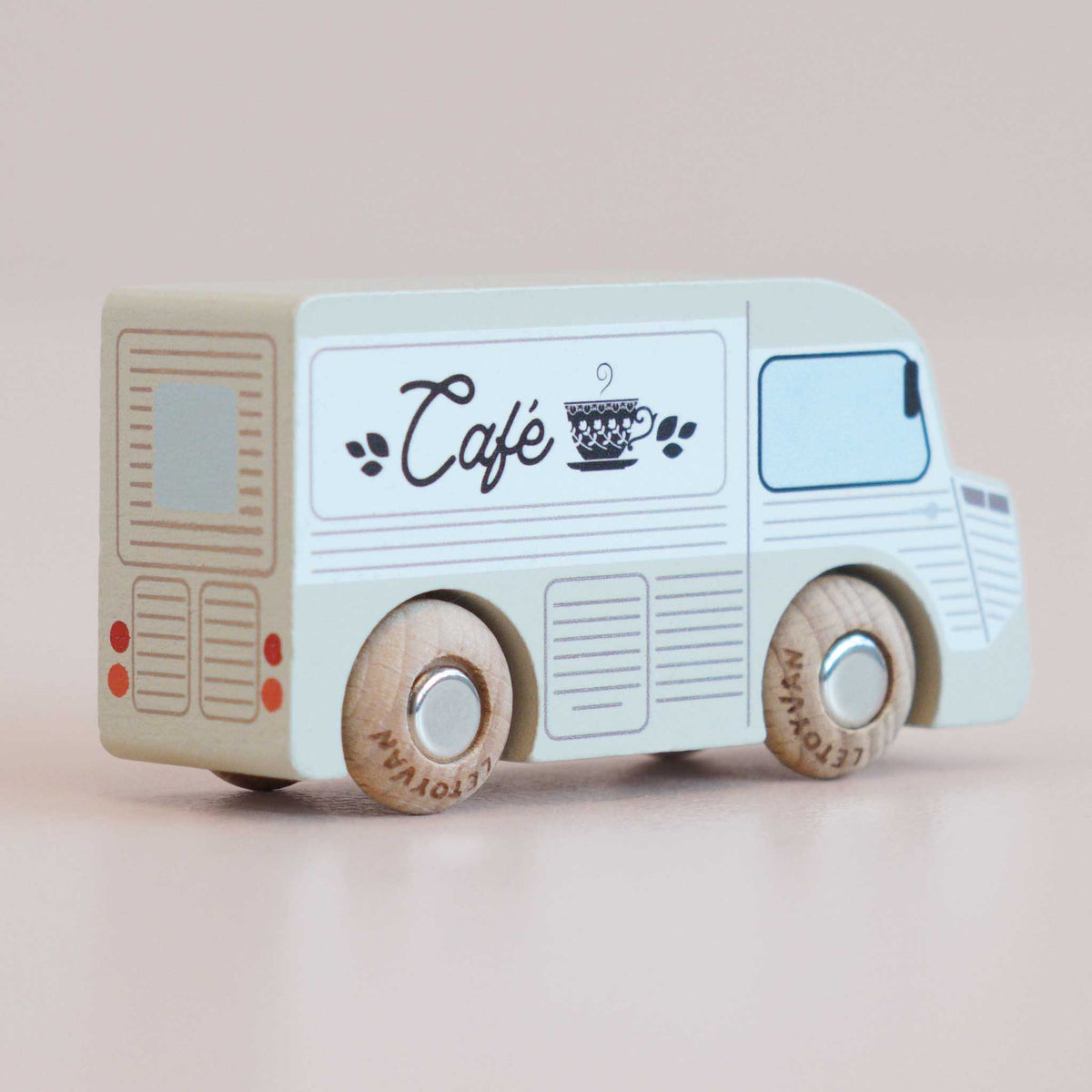 Coco Wooden Vehicle (GT65) Le Toy Van Lil Tulips