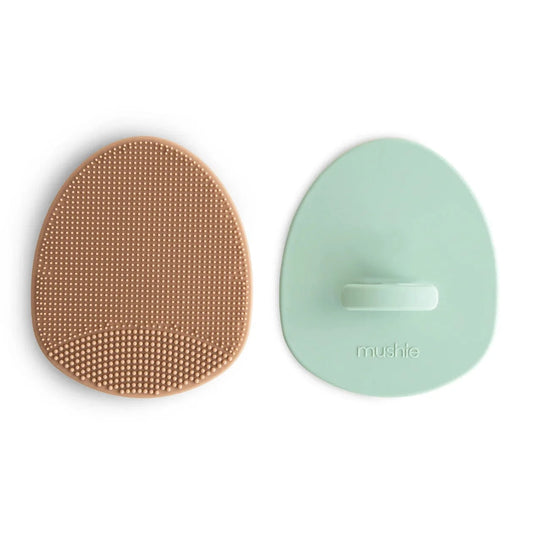 Cradle Cap Brush 2-Pack (Natural/Cambridge Blue) Mushie Lil Tulips