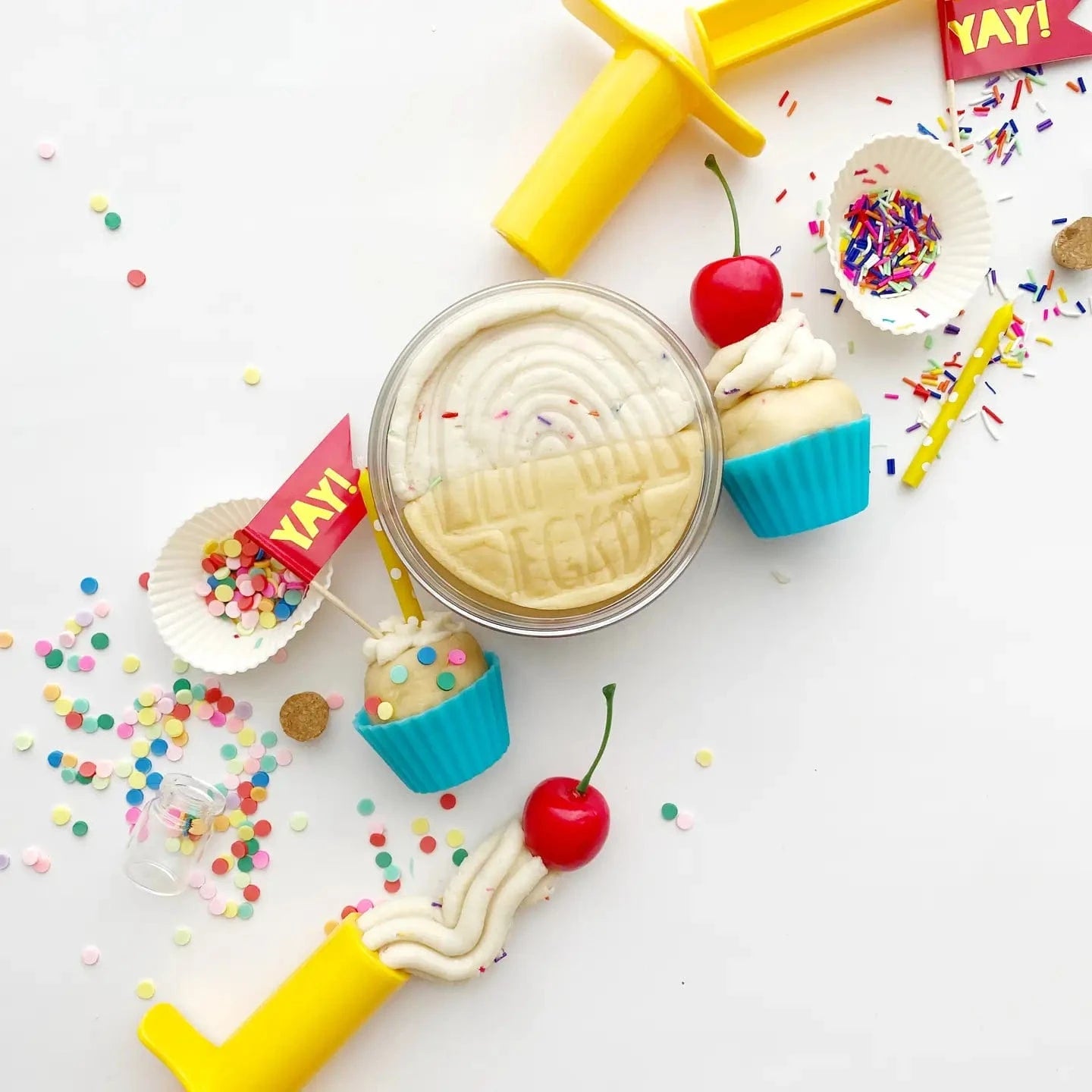 Cupcake (Cupcake Scent) Sensory Kiddough Play Kit Earth Grown KidDoughs Lil Tulips