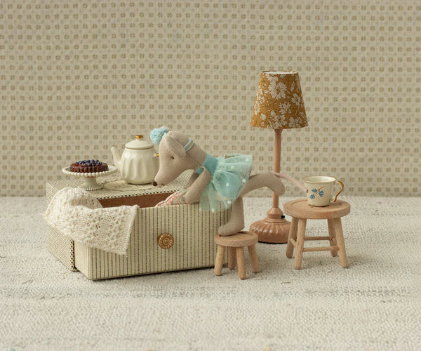 Dance mouse in daybed, Little sister Maileg Lil Tulips