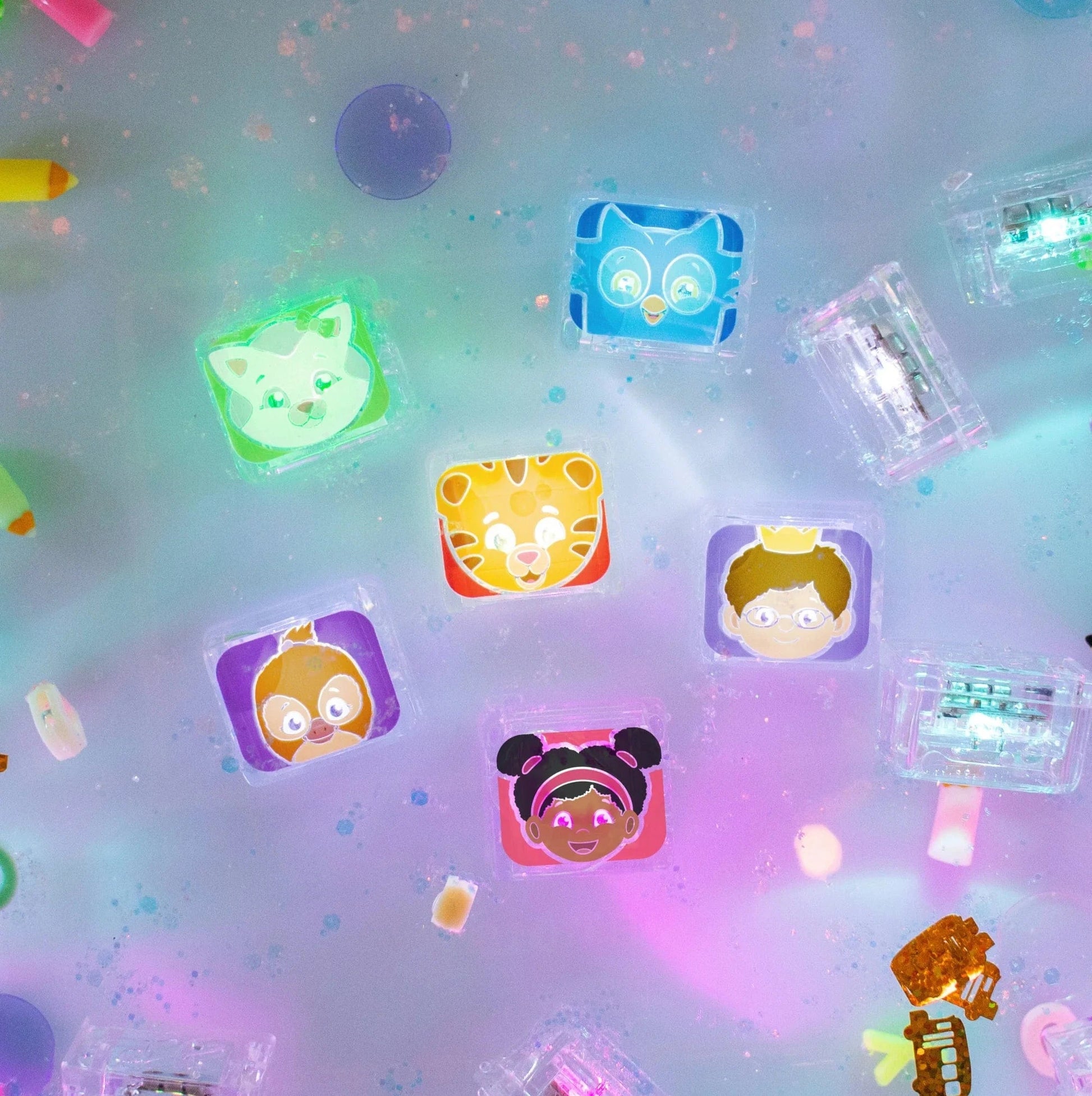 Daniel Tiger's Neighborhood Light-Up Cubes 6-Pack Glo Pals Lil Tulips
