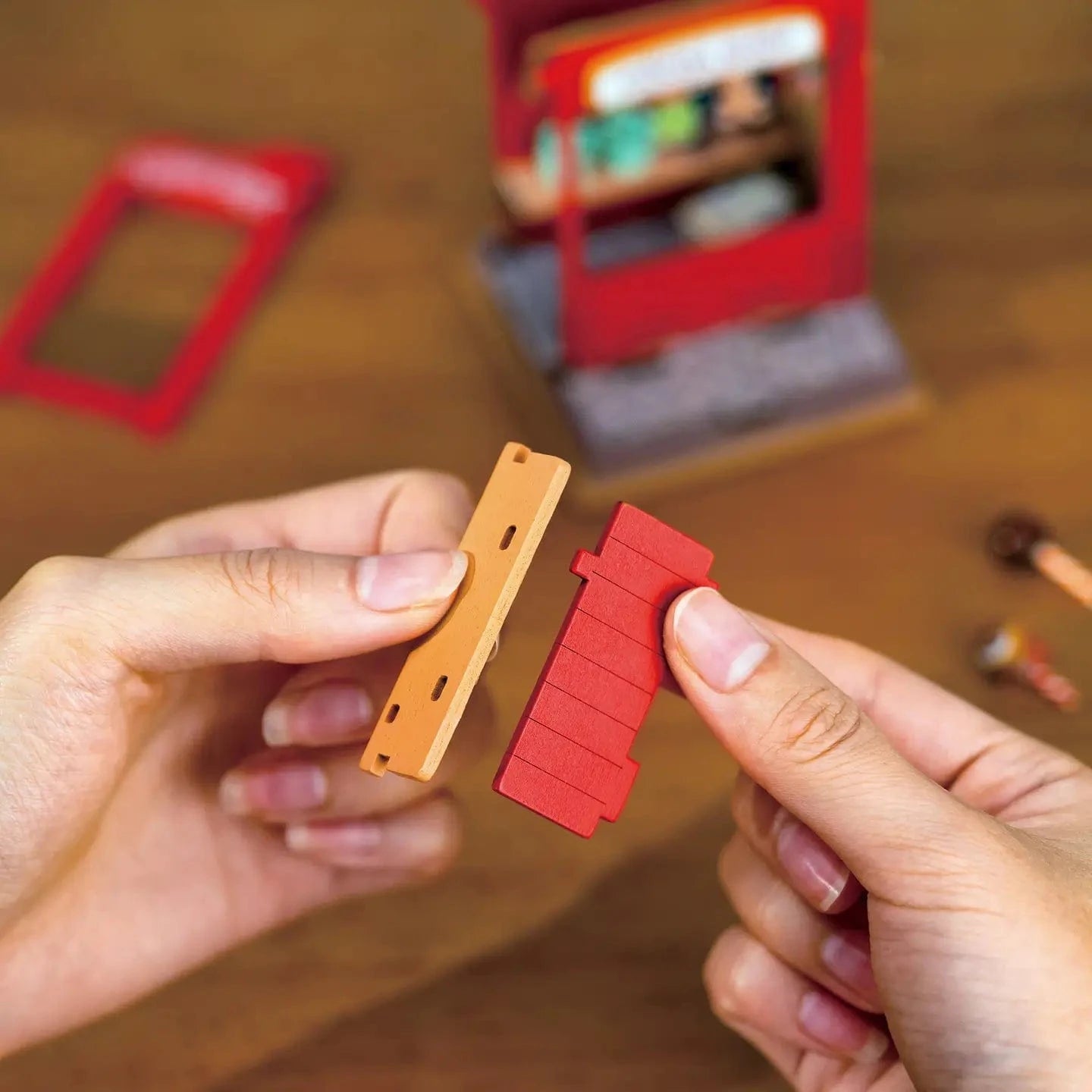 Diy Miniature House Kit: Cocoa Shop Hands Craft Lil Tulips