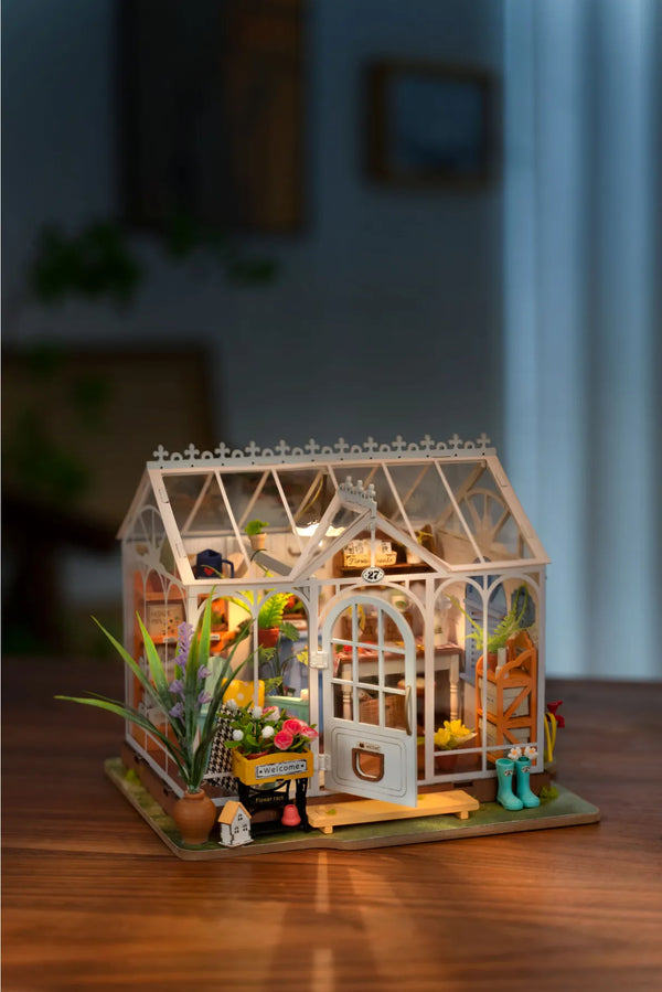 Diy Miniature House Kit: Dreamy Garden House Hands Craft Lil Tulips