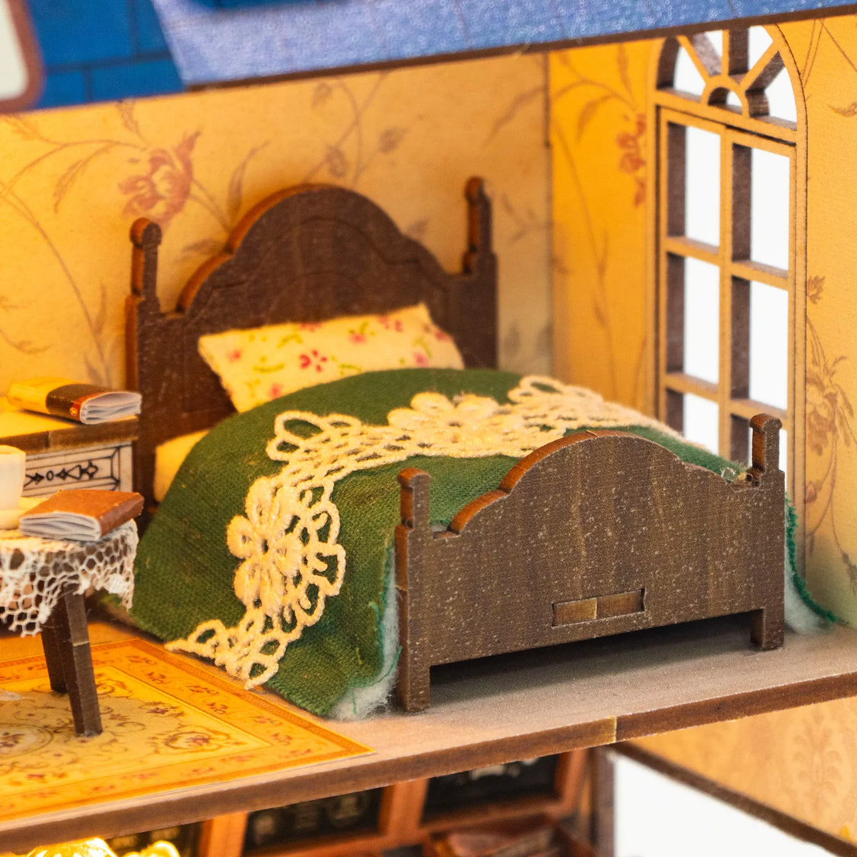 Diy Miniature House Kit: Golden Bakehouse Hands Craft Lil Tulips
