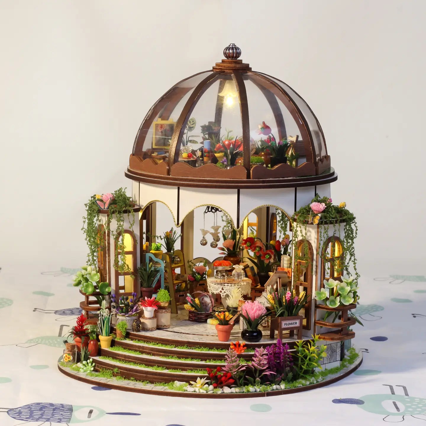 Diy Miniature House Kit: Greenhouse Oasis Hands Craft Lil Tulips