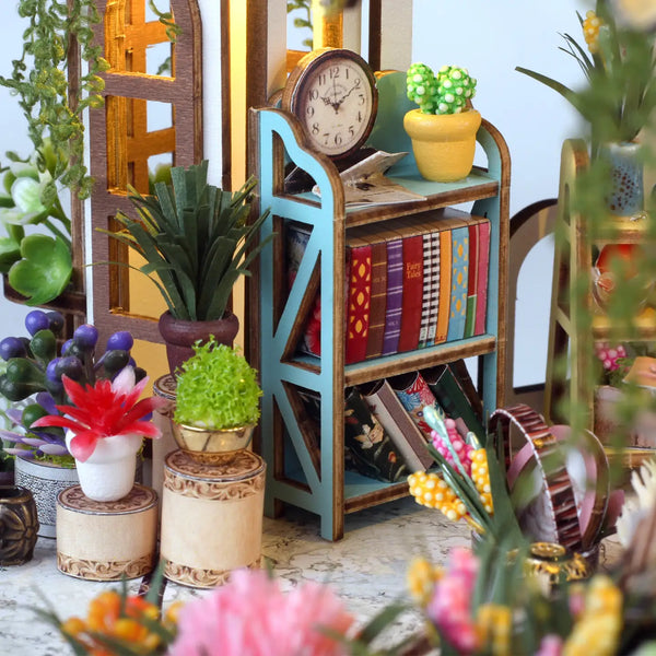 Diy Miniature House Kit: Greenhouse Oasis Hands Craft Lil Tulips