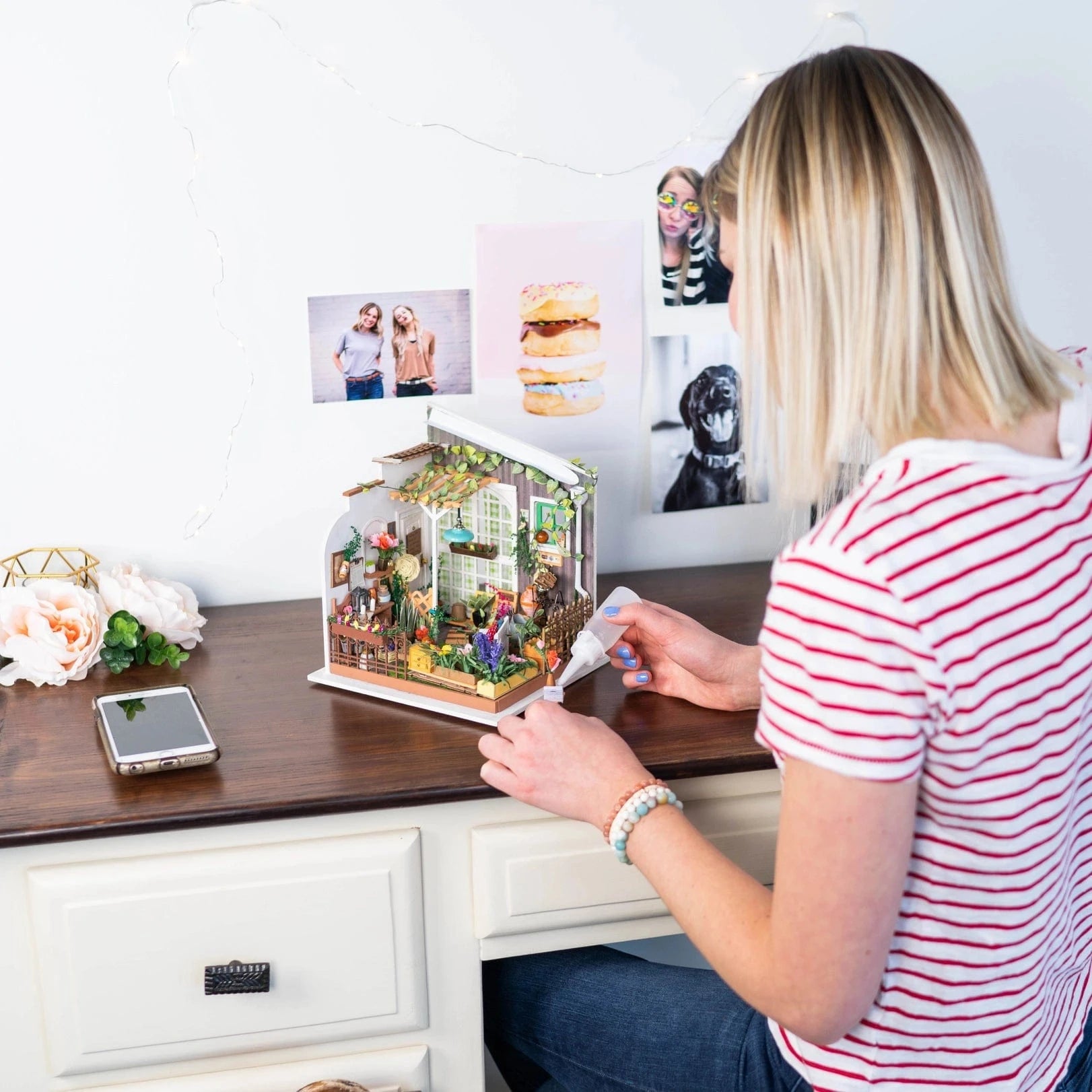 Diy Miniature House Kit: Miller's Garden Rolife Lil Tulips