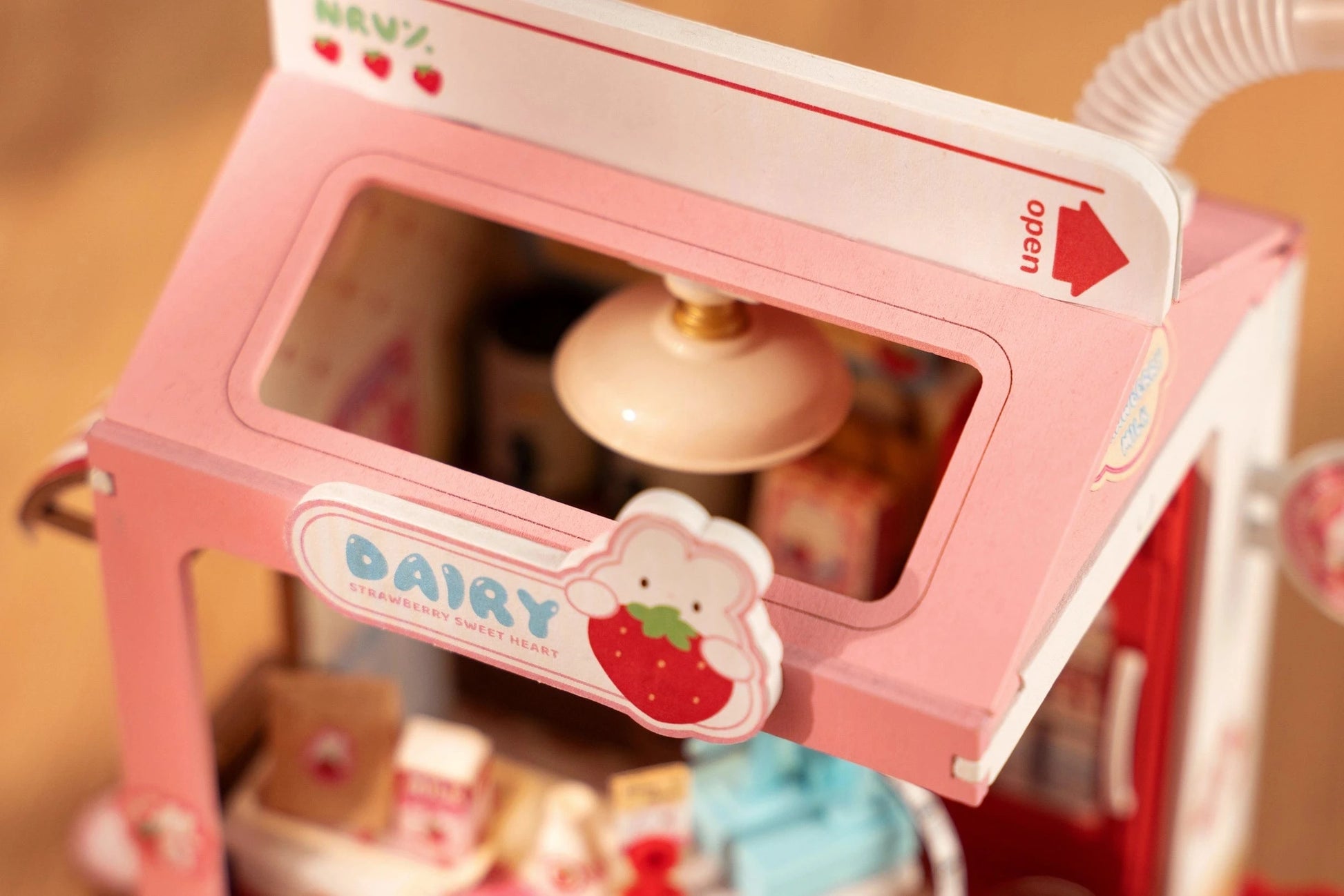 Diy Miniature House Kit: Strawberry Milk Box Rolife Lil Tulips