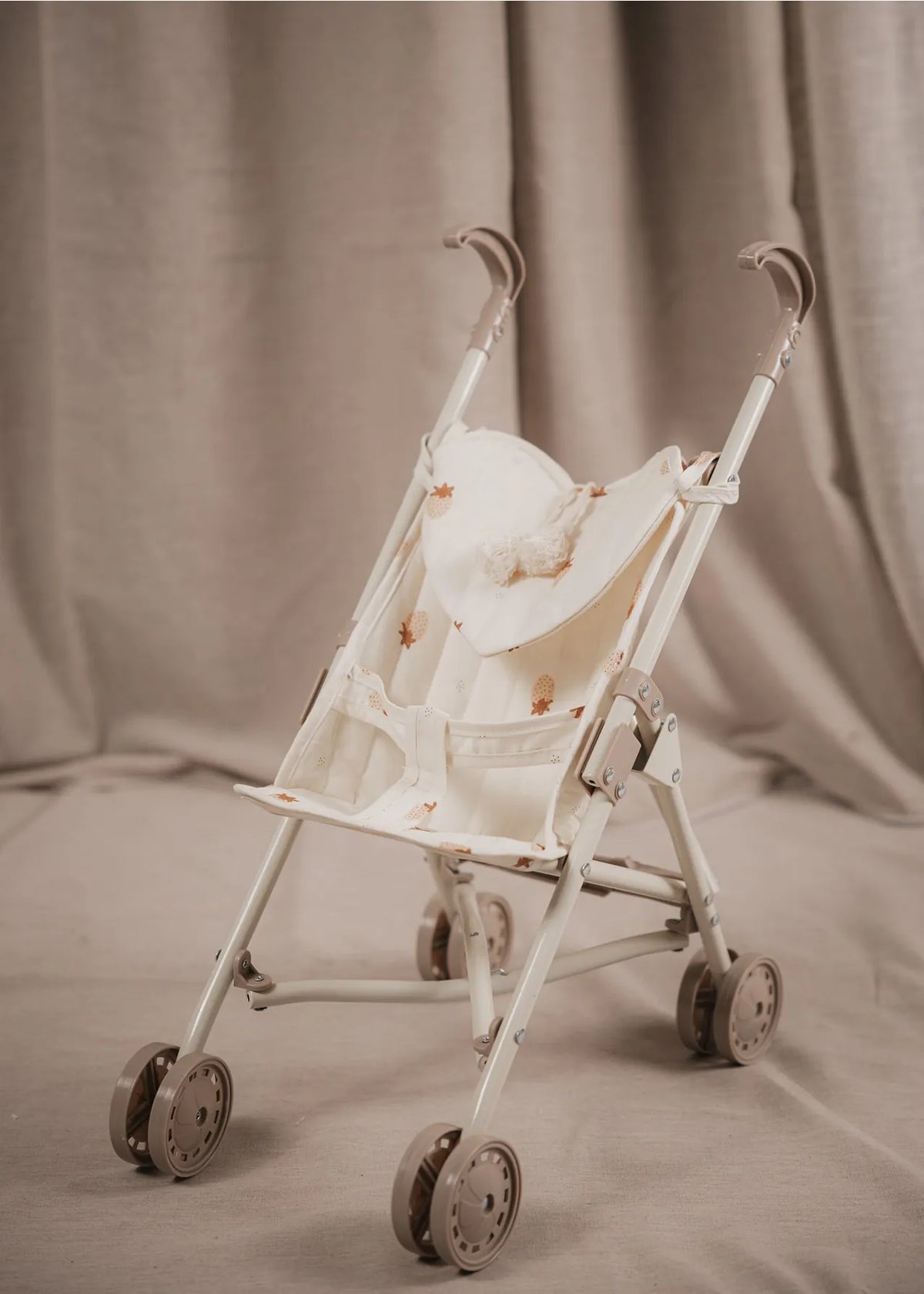Doll Stroller - Strawberry Mood Mrs. Ertha Lil Tulips