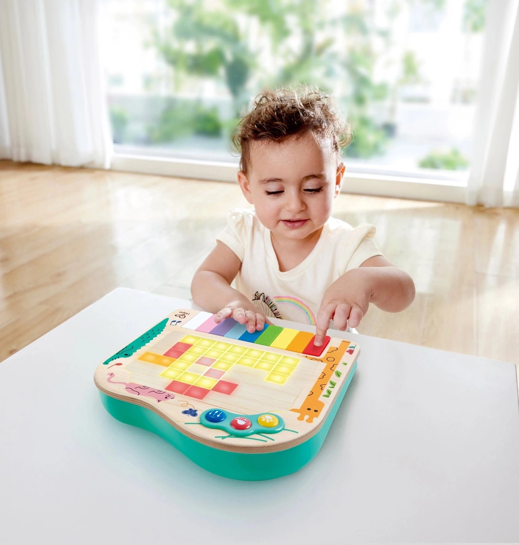 Dynamic Pixel Piano Hape Lil Tulips