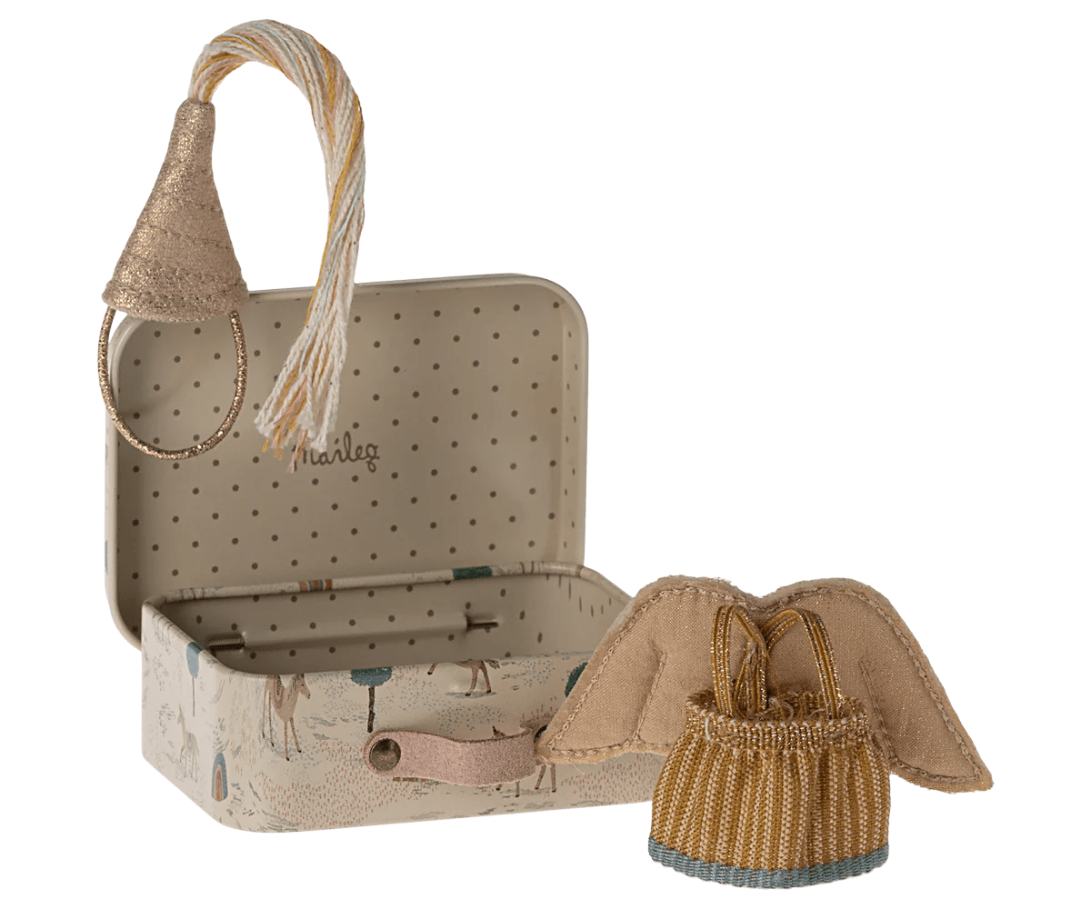 Fairy Clothes in Suitcase, Little Sister Mouse Maileg Lil Tulips
