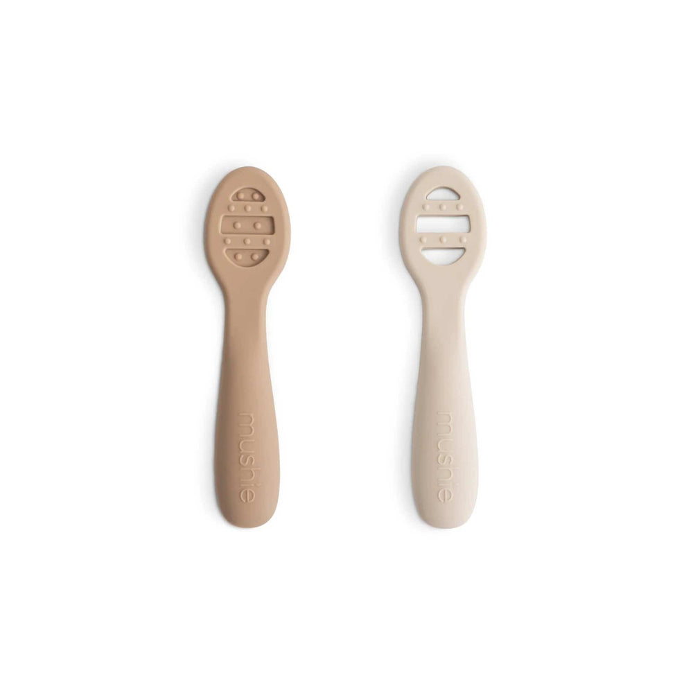 First Feeding Baby Spoons 2-Pack (Natural/Shifting Sand) Mushie Lil Tulips