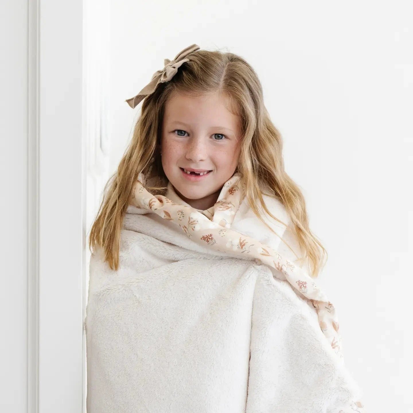 Flora Satin Border Blanket Saranoni Lil Tulips