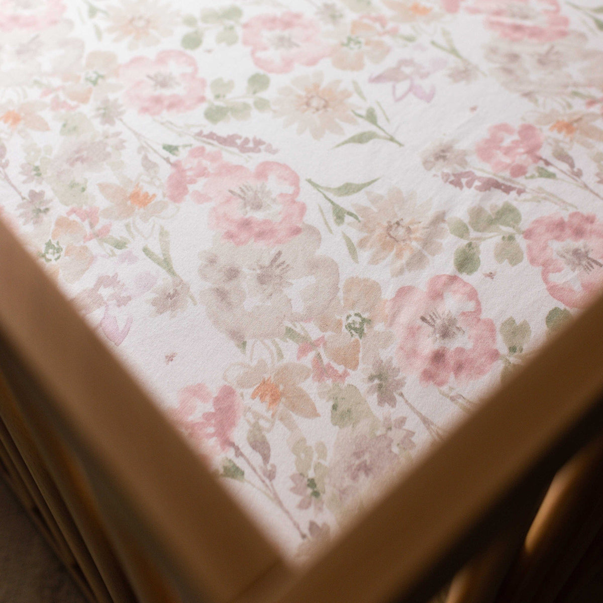 Flower Meadow Organic Cotton BEESNUG® Crib Sheet Burt's Bees Baby Lil Tulips