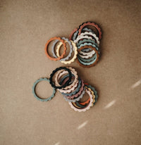 Flower Teething Bracelet 3-Pack (Black/Natural/Caramel) Mushie Lil Tulips