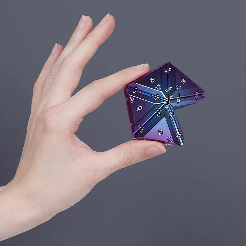 Geode Chrome Pyramid Magnetic Fidget - Purple Chrome - Nova Speks Lil Tulips