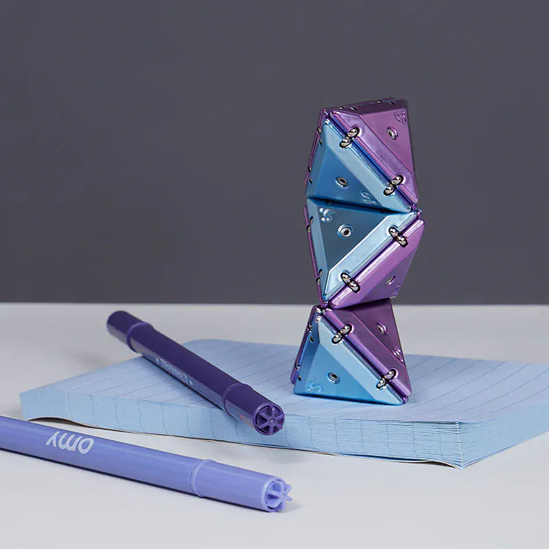 Geode Chrome Pyramid Magnetic Fidget - Purple Chrome - Nova Speks Lil Tulips