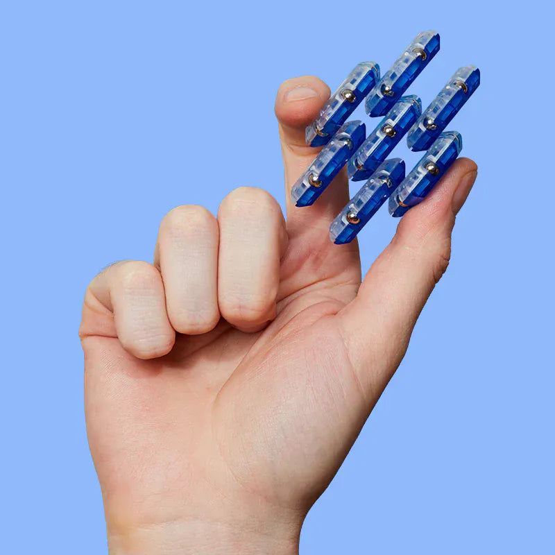 Geode Magnetic Fidget - Cobalt Speks Lil Tulips