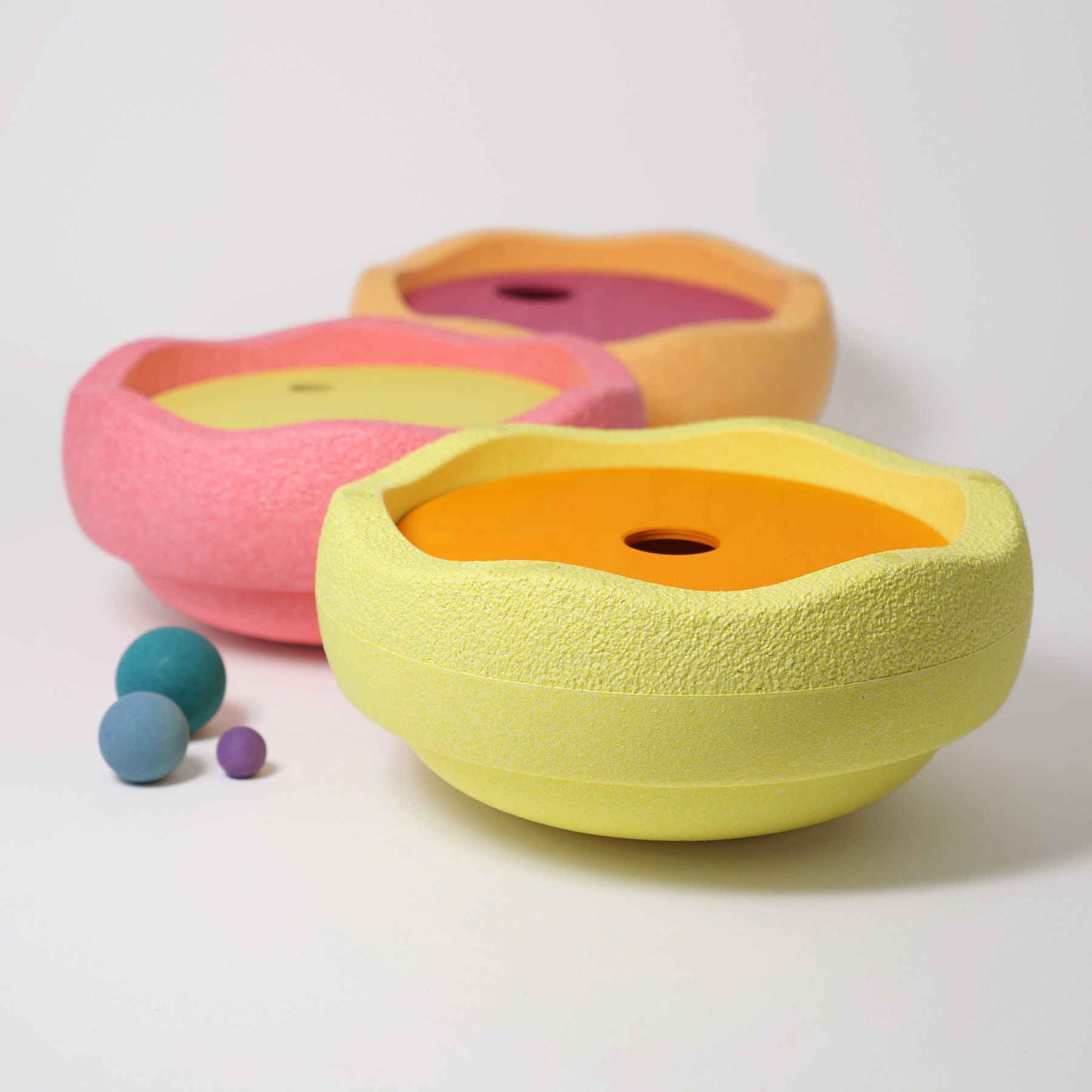 GRIMM’S x Stapelstein® Rolling Discs Warm Pastel Grimm's Lil Tulips