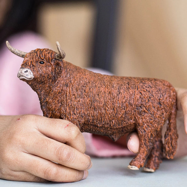 Highland Bull Farm Animal Toy Schleich Lil Tulips