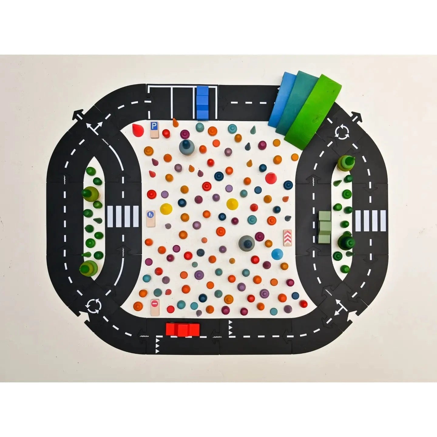 Highway - Long Flexible Road Set - With One Car waytoplay Lil Tulips