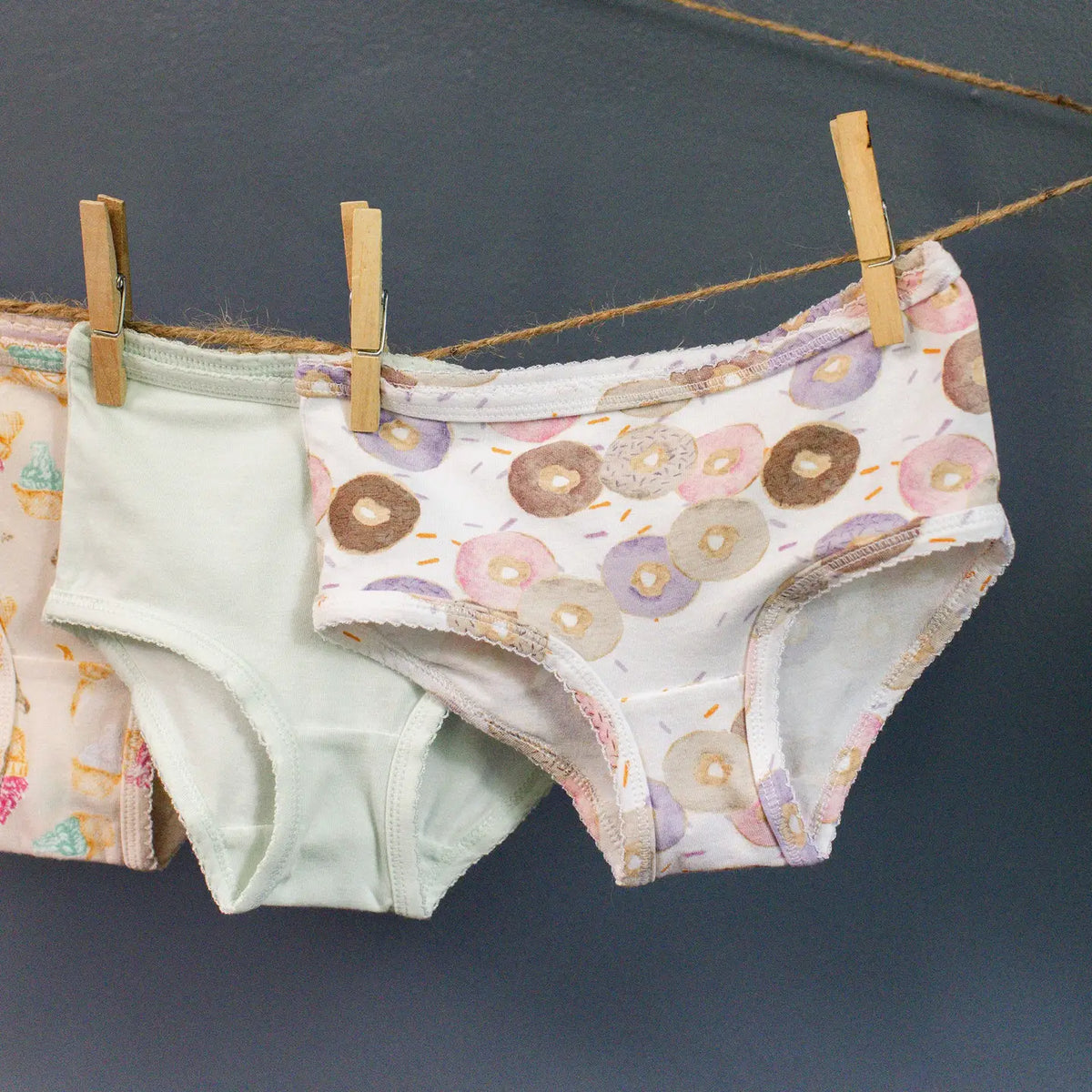 Ice Cream & Donuts Organic Cotton Toddler Girl Underwear 5 Pack Burt's Bees Baby Lil Tulips
