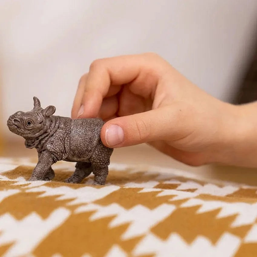 Indian Rhinoceros Baby Safari Animal Toy Schleich Lil Tulips