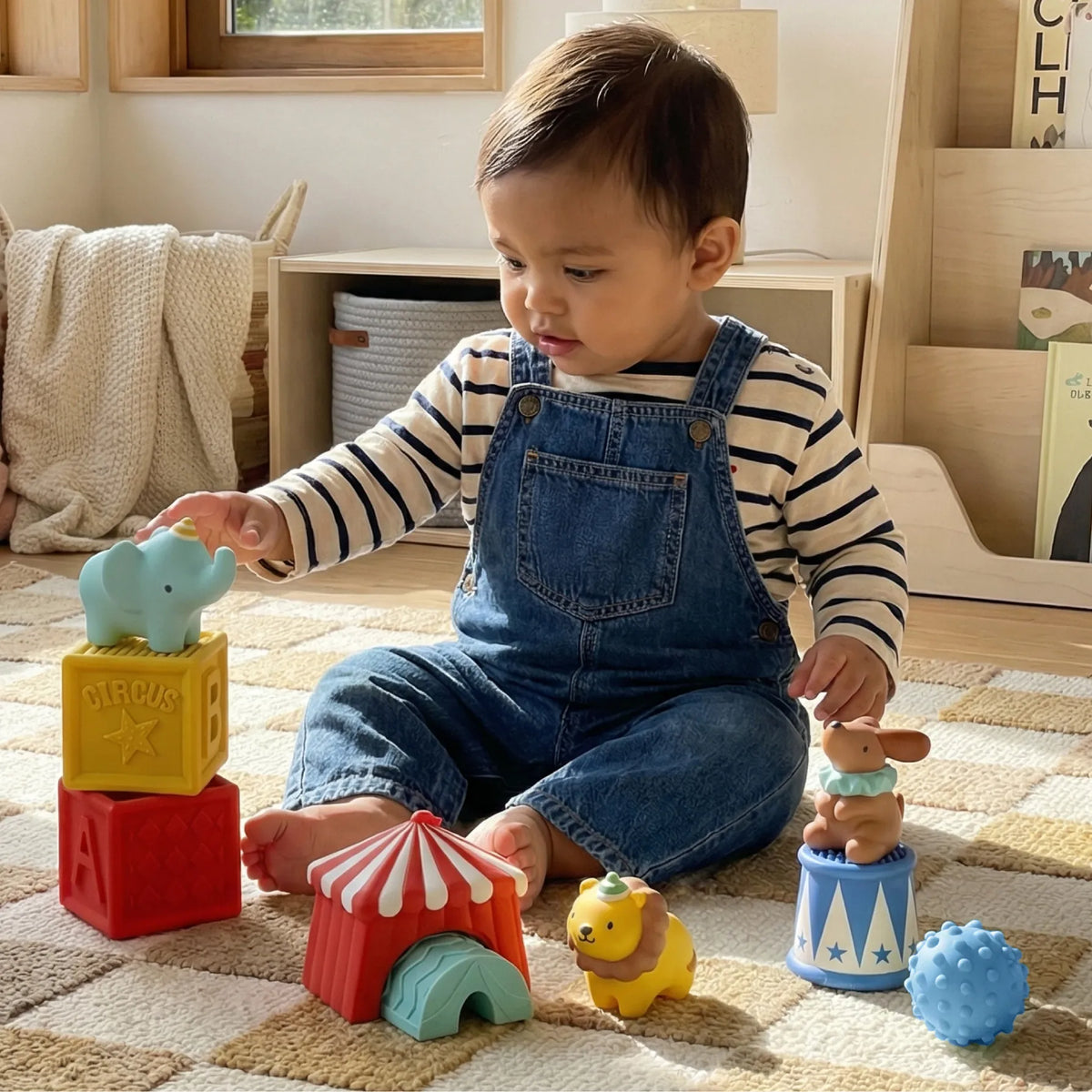 Itzy Blocks™ - Circus Itzy Ritzy Lil Tulips