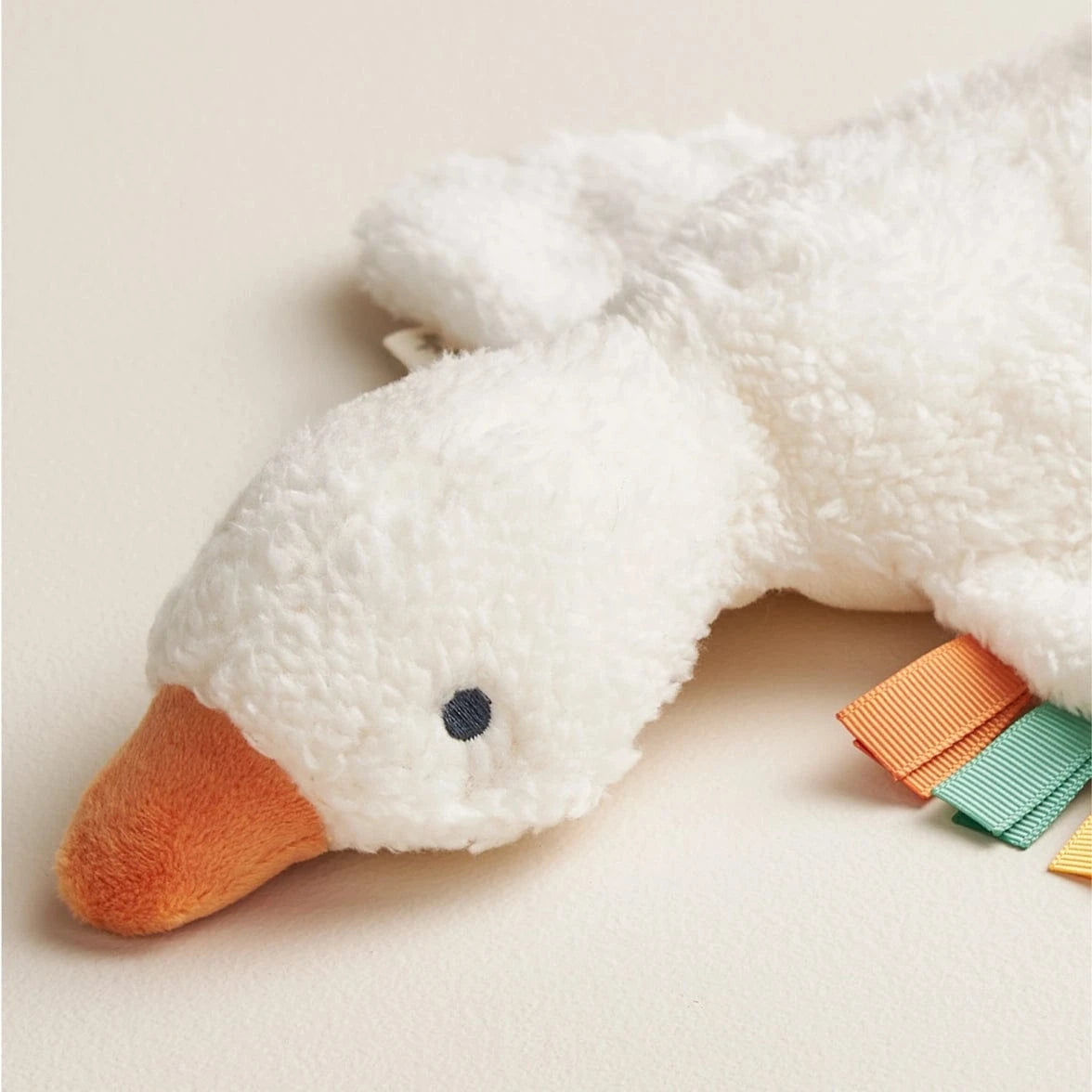 Itzy Huggable™ - Gracie the Goose Itzy Ritzy Lil Tulips
