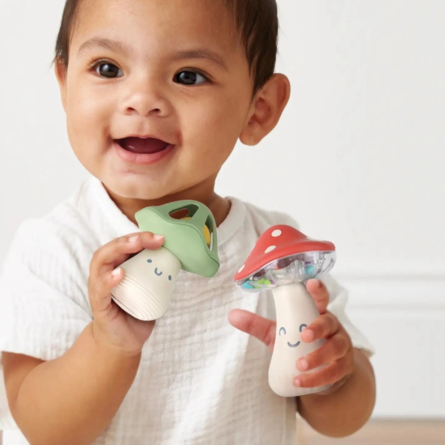 Itzy Mini Maracas™ Itzy Ritzy Lil Tulips