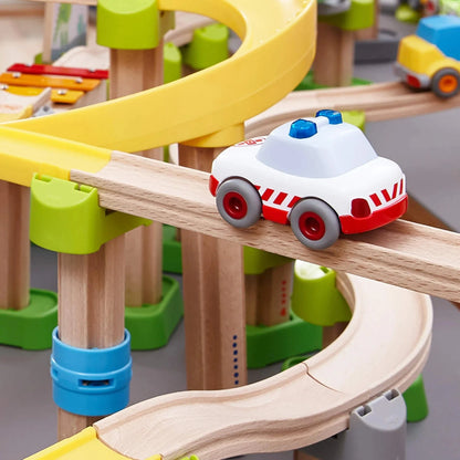 Kullerbu Ambulance with Momentum Motor haba Lil Tulips