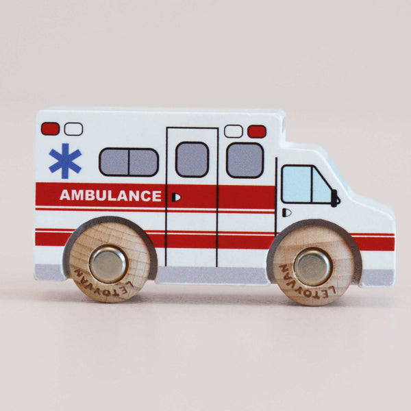 Lance Wooden Vehicle (GT265) Le Toy Van Lil Tulips