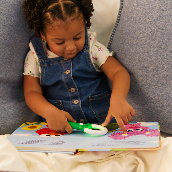 Light-Up Library™ - Abby’s Garden Sounds Glo Pals Lil Tulips