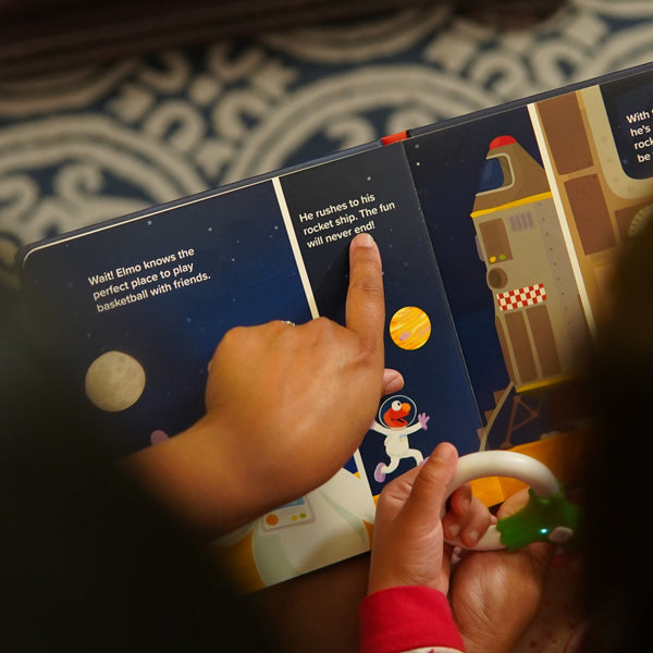 Light-Up Library™ - Play Pretend with Elmo Outer Space! Glo Pals Lil Tulips