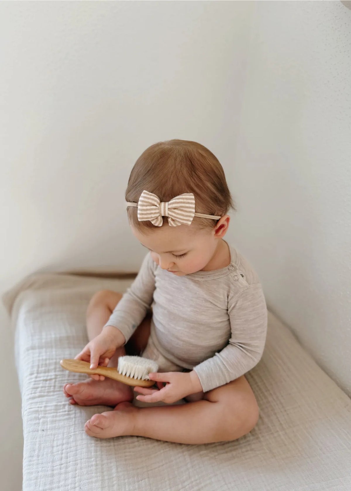 Little Bow Headband - Toffee Lines Mrs. Ertha Lil Tulips