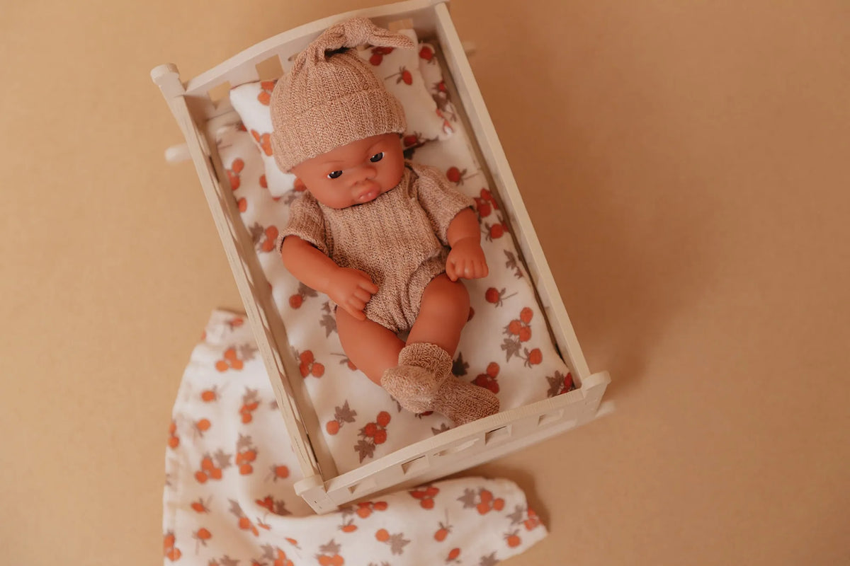 Lupitas - 20 cm Dolls - Julie - Raspberry Bunchs Mrs. Ertha Lil Tulips