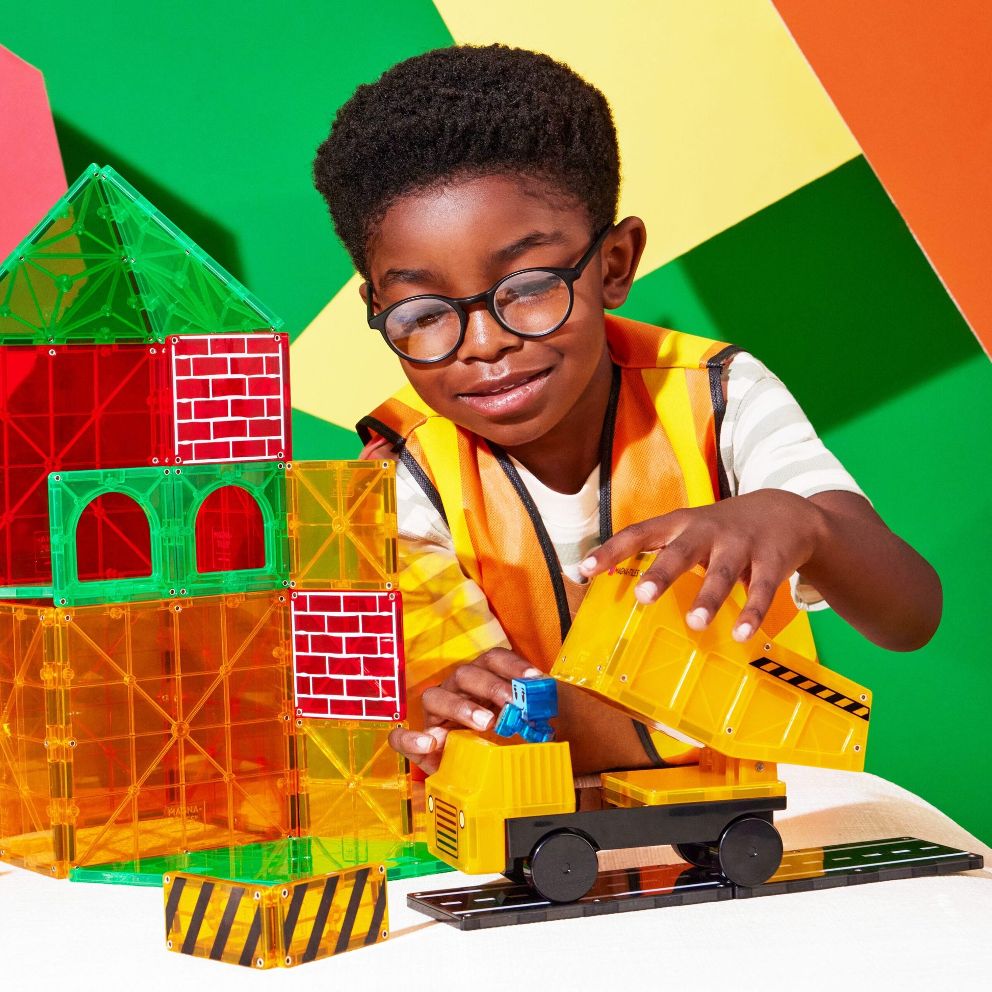 Magna-Tiles® Builder XL: Trucks 50 Piece Set Magna-Tiles Lil Tulips