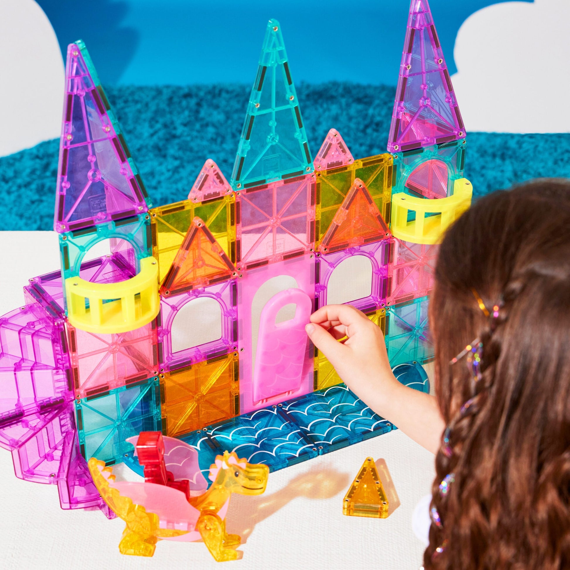 Magna-Tiles® Castle DLX 48-Piece Set Magna-Tiles Lil Tulips