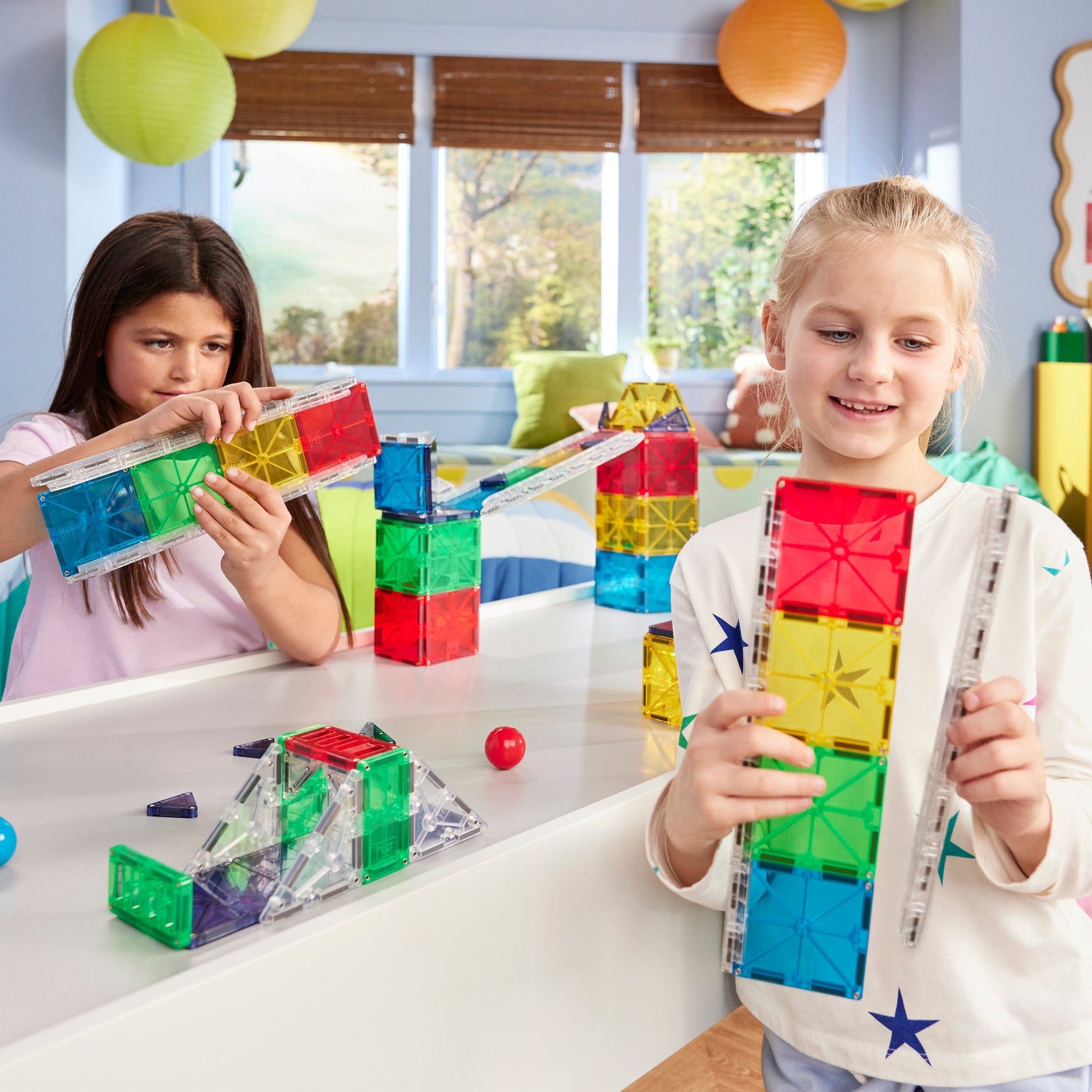 MAGNA-TILES® Rail  Racers Deluxe Magna-Tiles Lil Tulips
